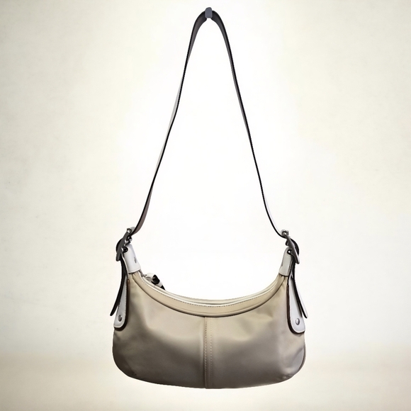 Coach Vintage hobo Cream and White Shoulder Bag - Picture 2 of 13